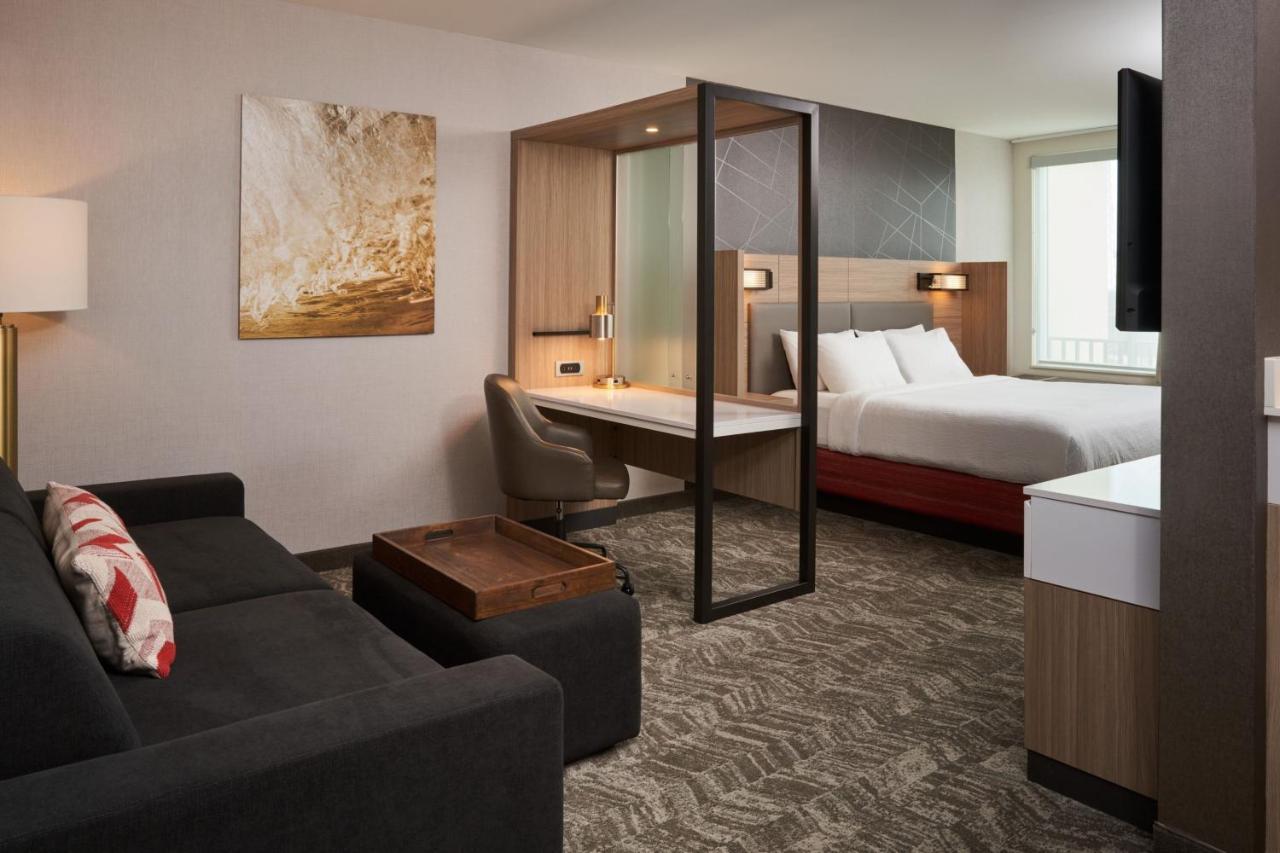 Springhill Suites By Marriott Fort Myers Естеро Екстериор снимка