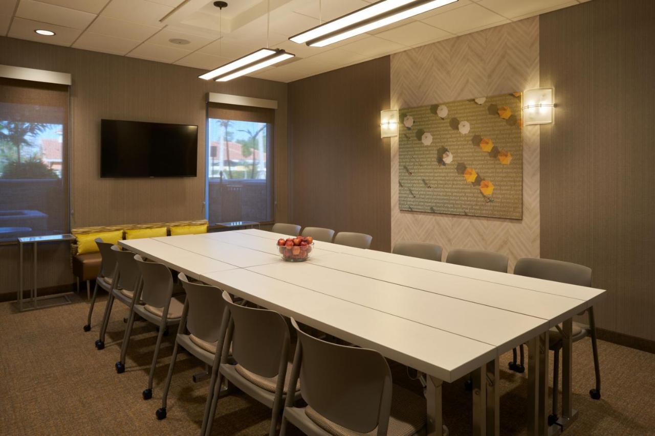 Springhill Suites By Marriott Fort Myers Естеро Екстериор снимка